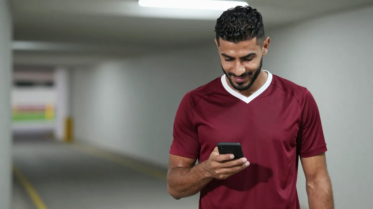 هنأ أمير قطر، الشيخ تميم بن حمد آل ثاني، لاعبي المنتخب القطري لكرة القدم بفوزهم وتأهلهم للمونديال، الذي تستضيفه كندا...